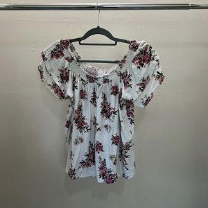 Rue 21 top. Size large. Lightly used.